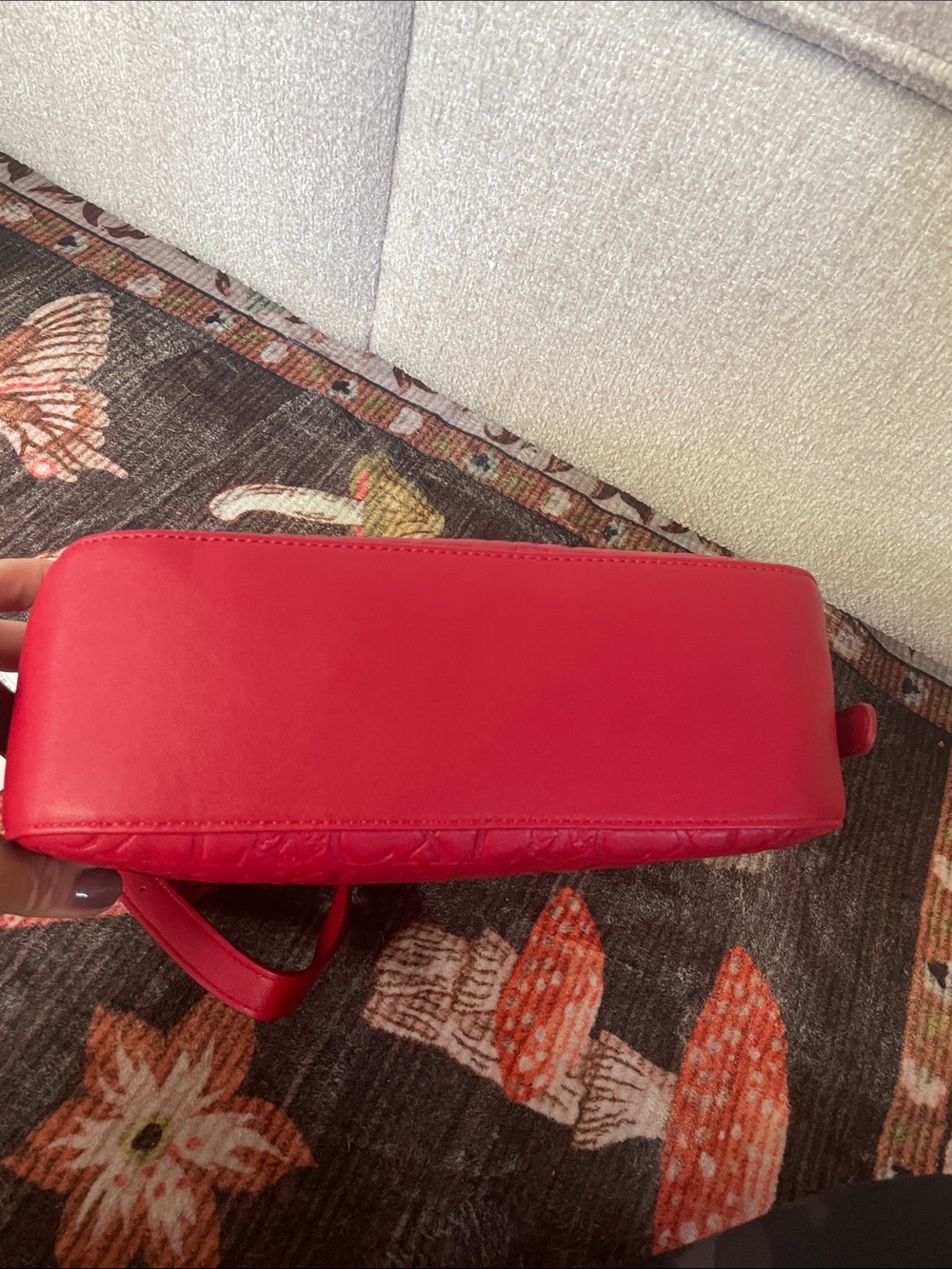 CXL Christian Lacroix Embossed Red Shoulder Bag with Gold Accents Logo - Picture 11 of 14